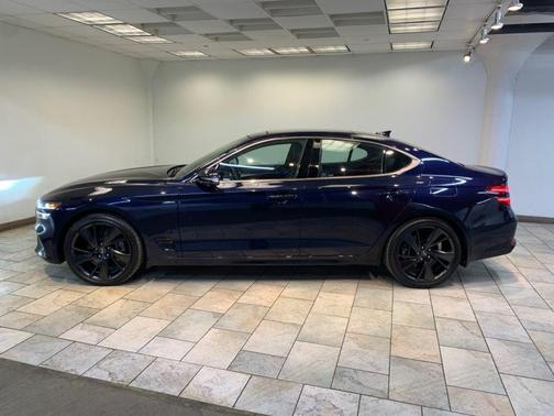 2023 Genesis G70 2.0T AWD