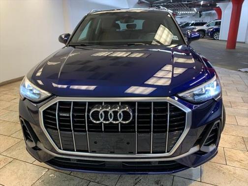2022 Audi Q3 45 S line Premium