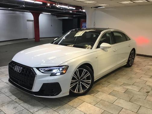 2023 Audi A8 L 55 TFSI quattro Tiptronic