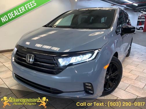 Sonic Gray Pearl 2023 Honda Odyssey Sport