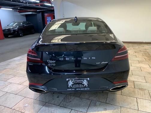 2022 Genesis G70 3.3T AWD