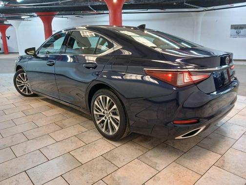 2019 Lexus ES 350 Base