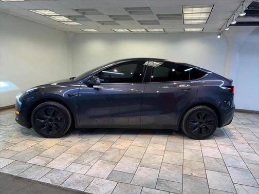 2025 Tesla Model Y Long Range Dual Motor All-Wheel Drive