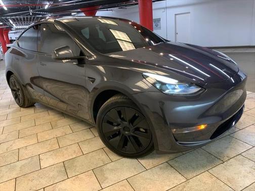 2025 Tesla Model Y Long Range Dual Motor All-Wheel Drive