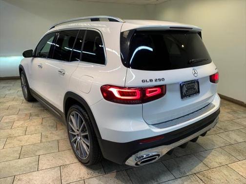 2021 Mercedes-Benz GLB 250 4MATIC