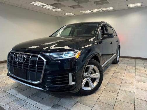 2023 Audi Q7 55 Premium