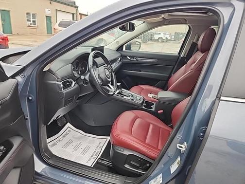 2023 Mazda CX-5 Carbon Edition