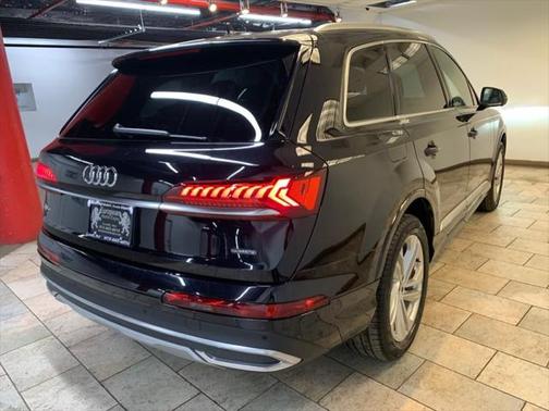 2021 Audi Q7 55 Premium