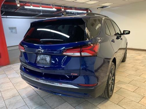 Blue Glow Metallic 2022 Chevrolet Equinox AWD RS