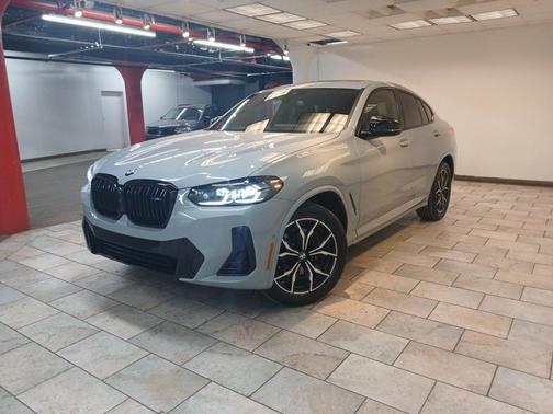 2023 BMW X4 M40i
