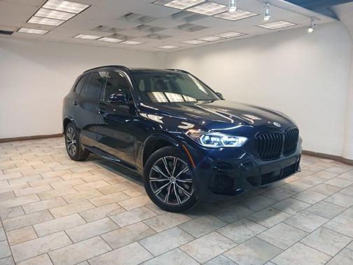 2023 BMW X5 M50i