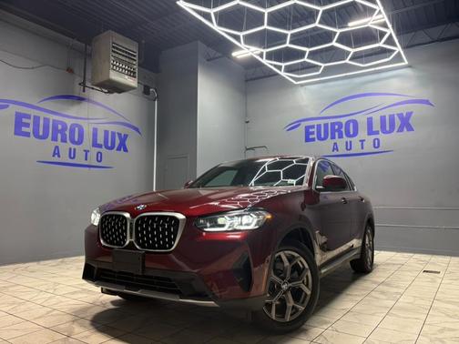2022 BMW X4 xDrive30i