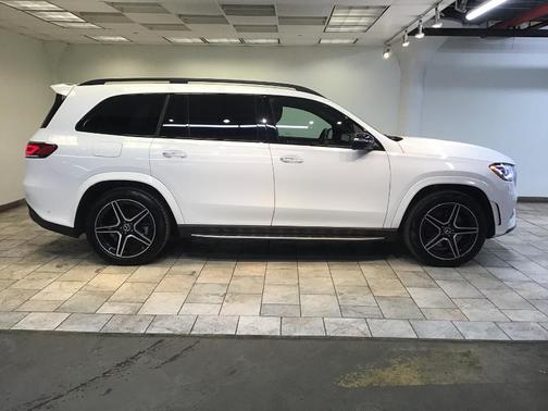 2022 Mercedes-Benz GLS 450 4MATIC
