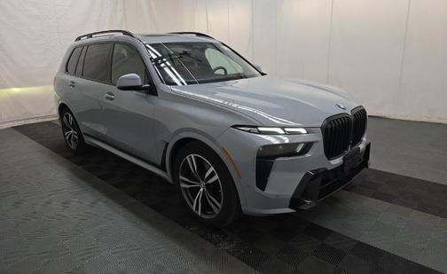 Brooklyn Grey Metallic 2023 BMW X7 xDrive40i