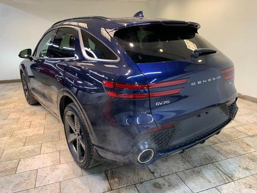 2023 Genesis GV70 3.5T AWD Sport