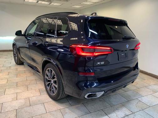 Phytonic Blue Metallic 2020 BMW X5 xDrive40i