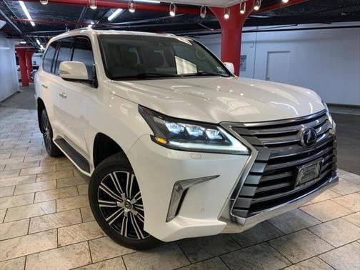 2021 Lexus LX 570 Three-Row
