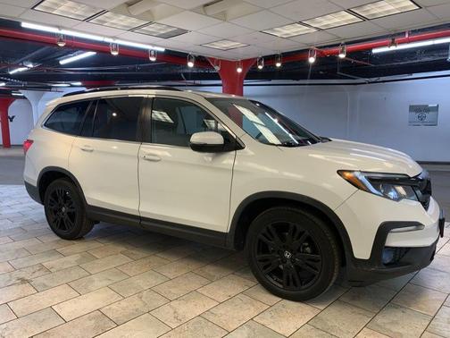 Platinum White Pearl 2021 Honda Pilot AWD Special Edition