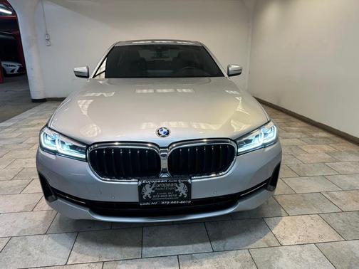 2021 BMW 530 xDrive