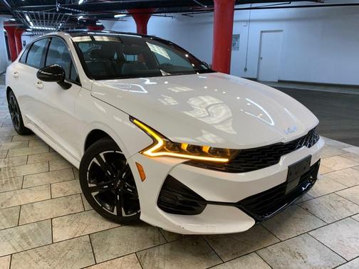 Glacial White Pearl 2023 Kia K5 GT-Line