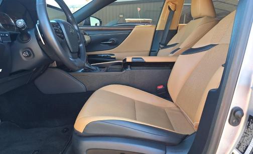 2023 Lexus ES 350 Base