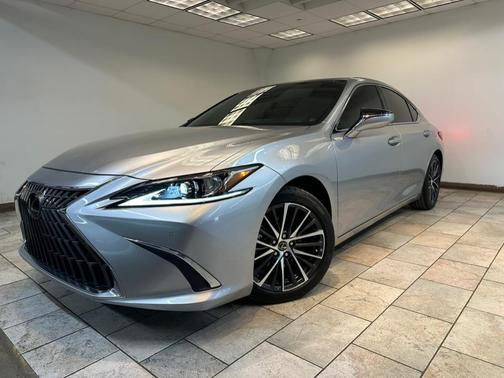 2023 Lexus ES 350 Base