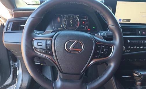 2023 Lexus ES 350 Base