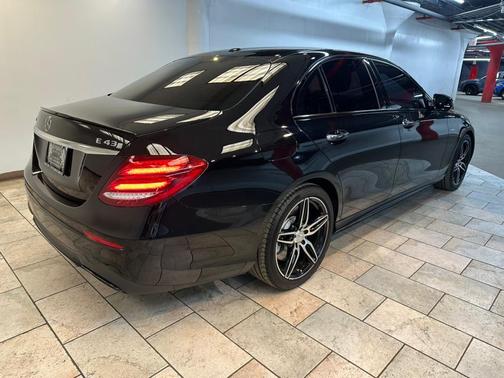 2017 Mercedes-Benz AMG E 43 4MATIC
