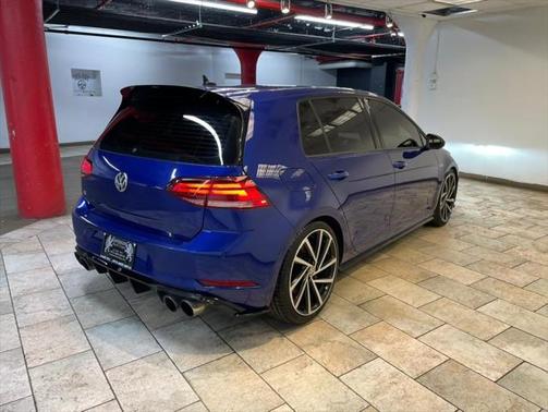 2018 Volkswagen Golf R 2.0T DSG