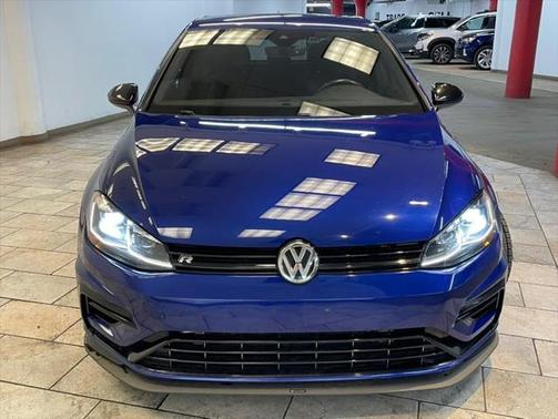 2018 Volkswagen Golf R 2.0T DSG