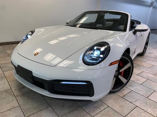 2020 Porsche 911 Carrera 4S Cabriolet