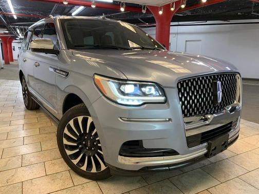 Chroma Crystal Blue Metallic Premium Colorant 2023 Lincoln Navigator Black Label