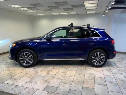 2022 Audi Q5 45 S line Premium Plus