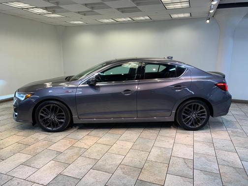 2022 Acura ILX Premium & A-SPEC Packages