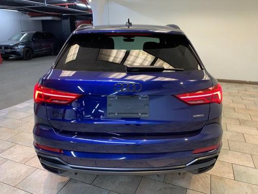 2022 Audi Q3 45 S line Premium Plus