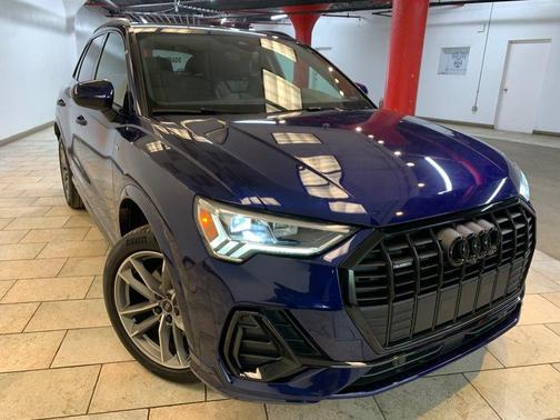 2022 Audi Q3 45 S line Premium Plus