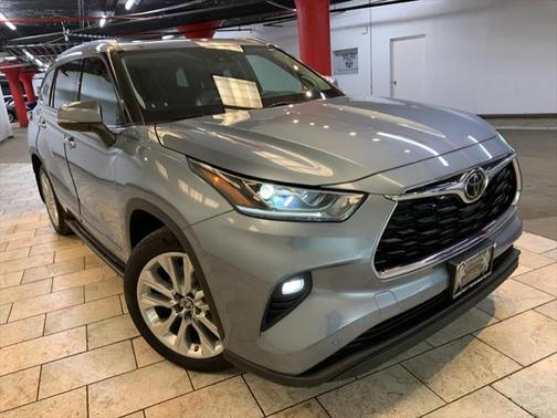2022 Toyota Highlander Limited