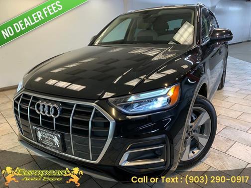 Brilliant Black 2023 Audi Q5 40 Premium
