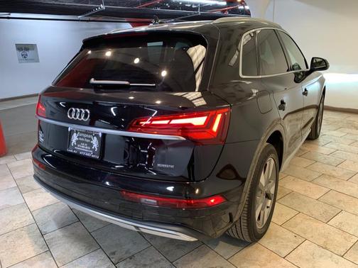 2023 Audi Q5 40 Premium