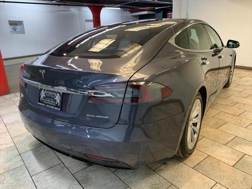 2020 Tesla Model S Long Range