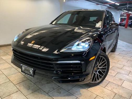 2022 Porsche Cayenne Platinum Edition