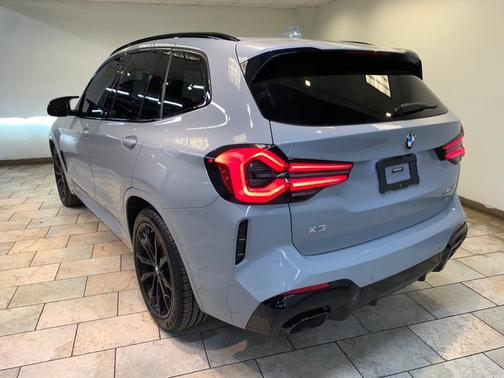 2023 BMW X3 M40i