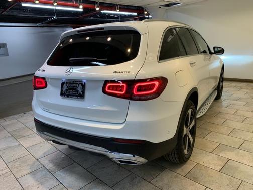 designo Diamond White Metallic 2021 Mercedes-Benz GLC 300 4MATIC
