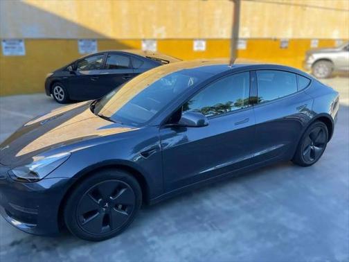 2023 Tesla Model 3 Standard Range