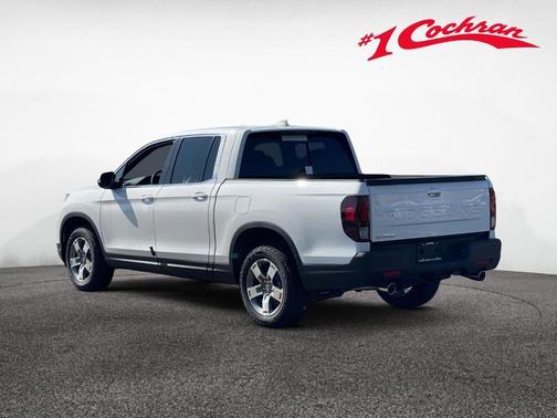 White 2026 Honda Ridgeline RTL