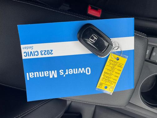 2023 Honda Civic Touring