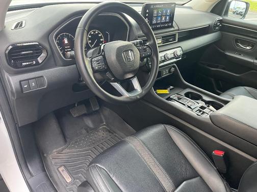 Platinum White Pearl 2025 Honda Pilot EX-L