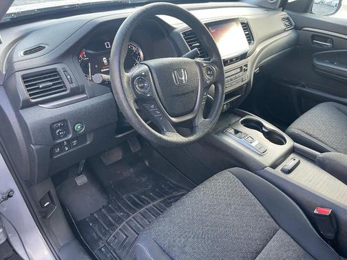 Lunar Silver Metallic 2022 Honda Ridgeline Sport
