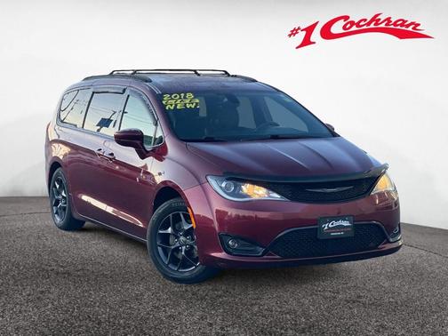 2018 Chrysler Pacifica Touring-L Plus