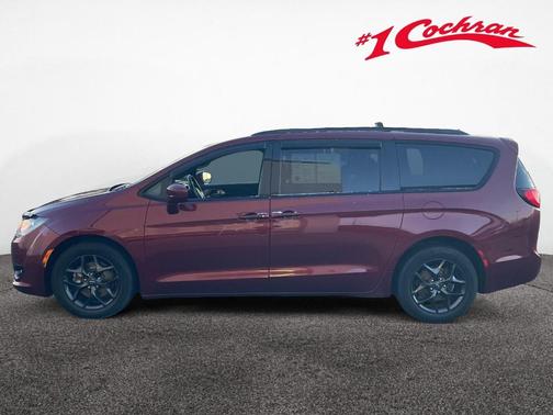 2018 Chrysler Pacifica Touring-L Plus